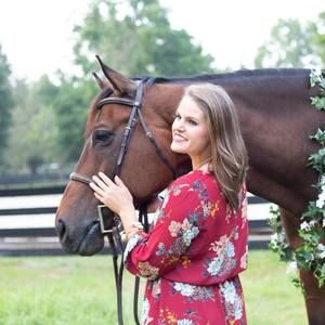 Meet your Posher, Julie